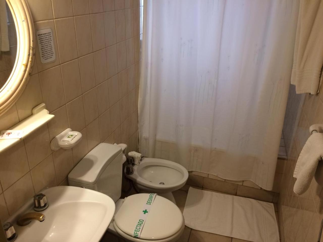 Hotel Pico Хенерал Пико Екстериор снимка